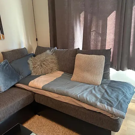 Cosy And Cool Downtown With A View Apartman