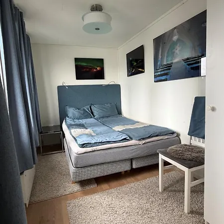 Cosy And Cool Downtown With A View Apartman