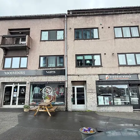 Cosy And Cool Downtown With A View * Narvik