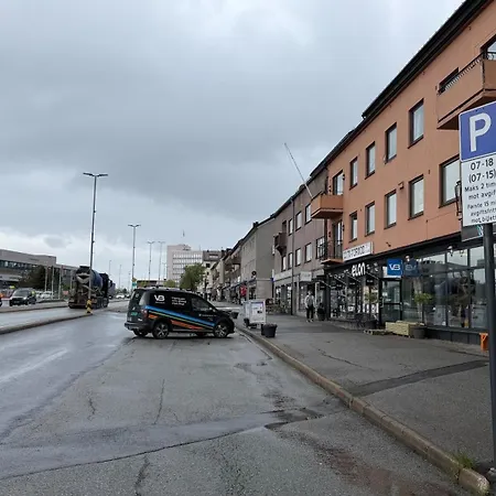 Cosy And Cool Downtown With A View * Narvik